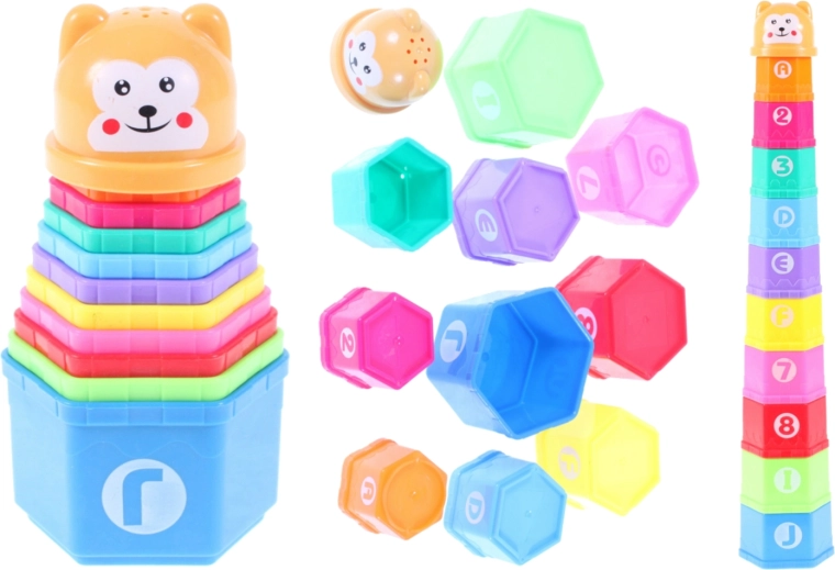 Turm aus Bechern mit Bär, 10 Teile
