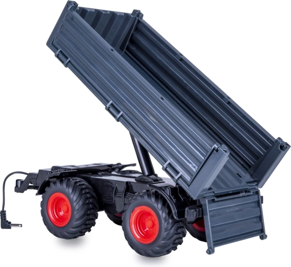 Vom Traktor gesteuertes Kippen