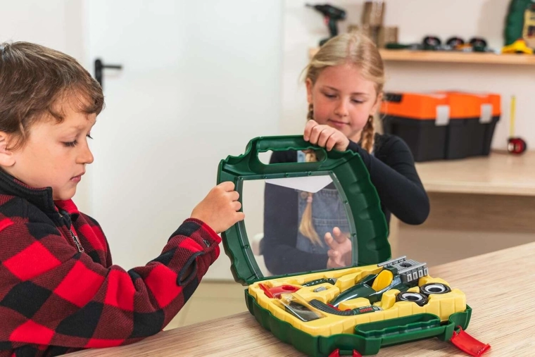 Praktischer Koffer – Ordnung und Spaß unterwegs