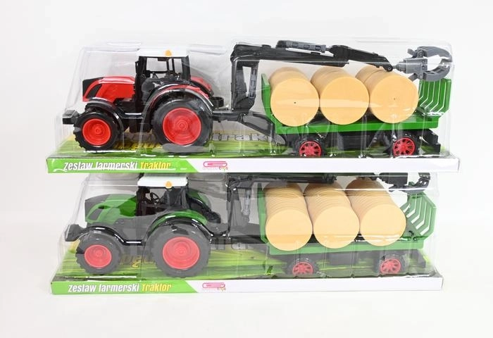 Traktor mit Forstanhänger und Ladegreifer
