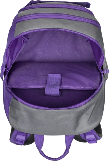 Perfekte Organisation und Fach für 15″ Laptop