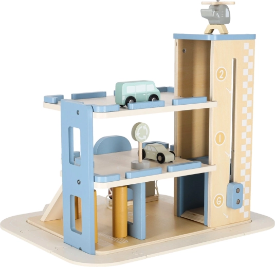 Funktionsfähiger Aufzug für Autos zwischen den Etagen