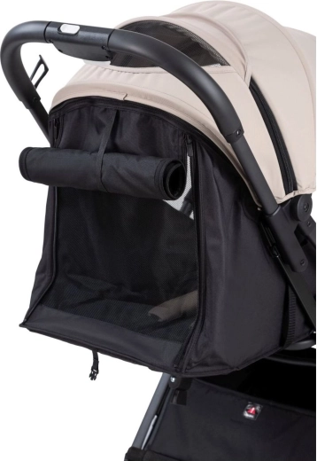 Belüftetes Verdeck mit Sichtfenster