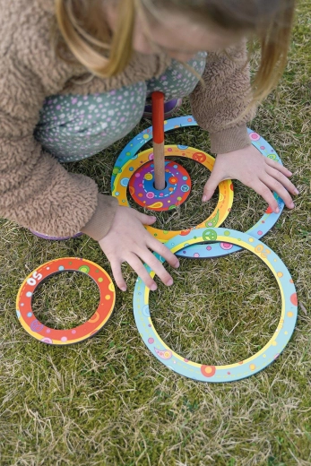 Ideales Outdoor-Spiel für den Garten, den Park und den Strand