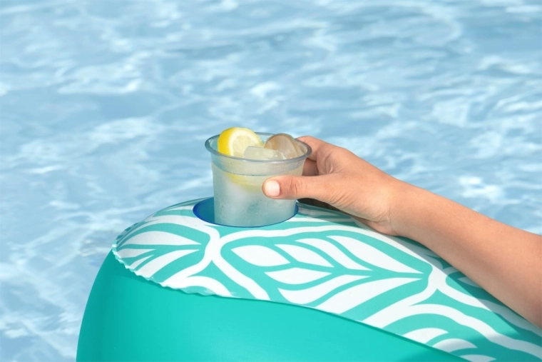 Stabilität und Praktikabilität im Wasser