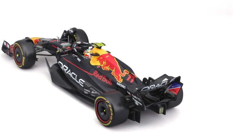 Kombination aus Metall und Kunststoff für Detailtreue und Robustheit