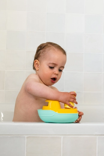 Schwimmendes Boot für Badewanne und Wasser