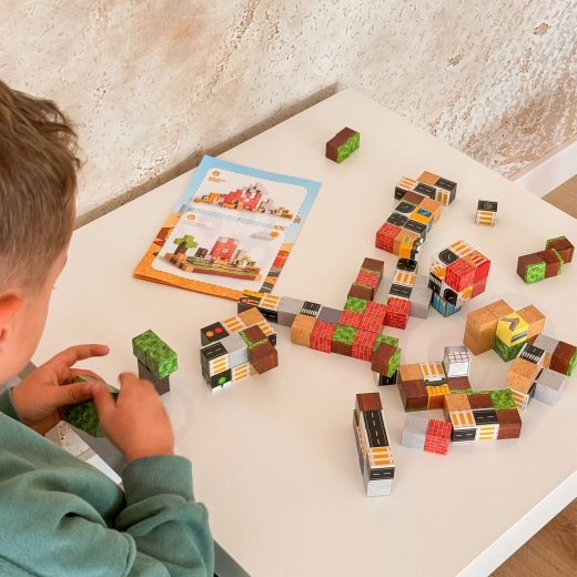 Kreatives Spiel ab 3 Jahren