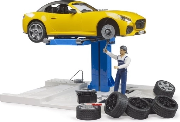 Funktionierende Hebebühne mit Bremsentest