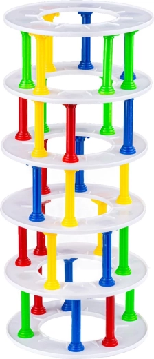 Hoher mehrstöckiger Turm für ein spannendes Spiel