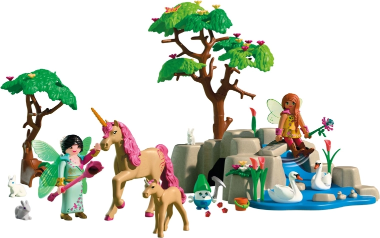 Reiche Szenerie mit Natur und Schätzen