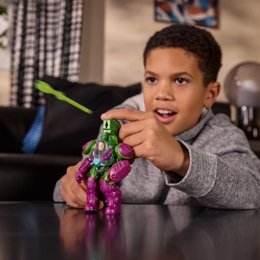 Bewegliche Actionfigur für dynamische Posen