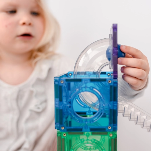 Transparente Kugelbahnen – Physik spielerisch lernen