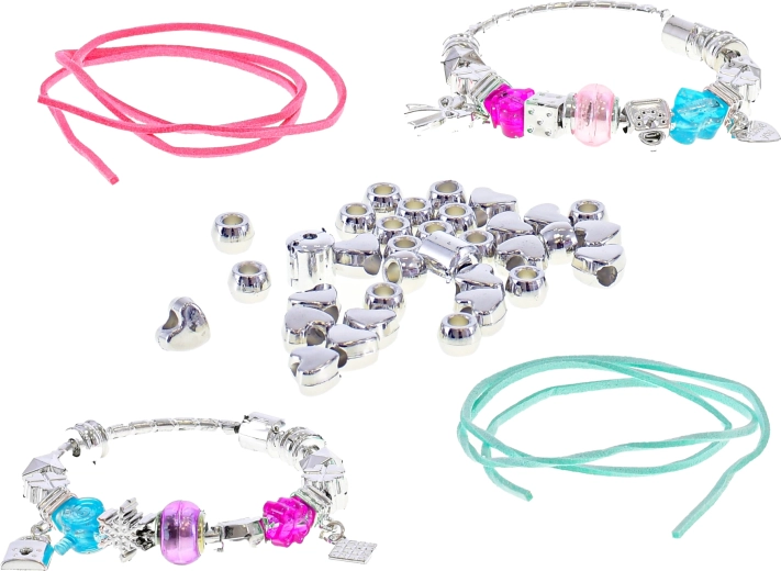 Personalisierte Armbänder mit Anhängern