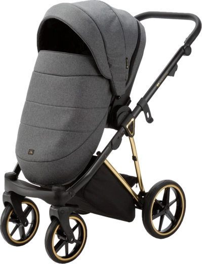 Belüftete Babywanne für Komfort bei jedem Wetter