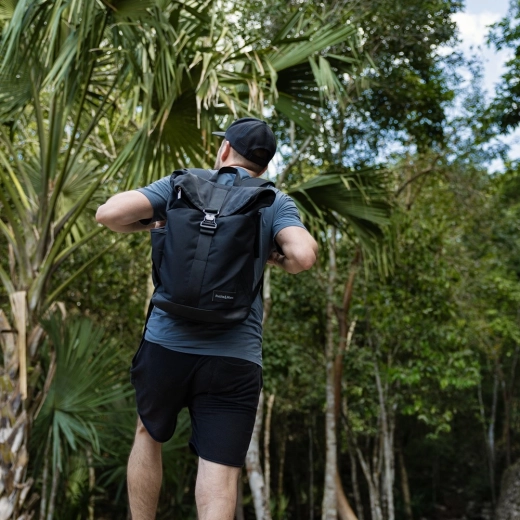 Sicherer Rollverschluss mit FIDLOCK-Schnalle