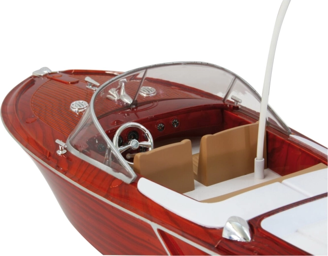 Detailgetreue Optik der Motoryacht