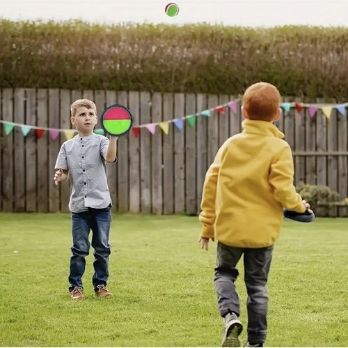 Ideales Outdoor-Spiel für Kinder und Erwachsene