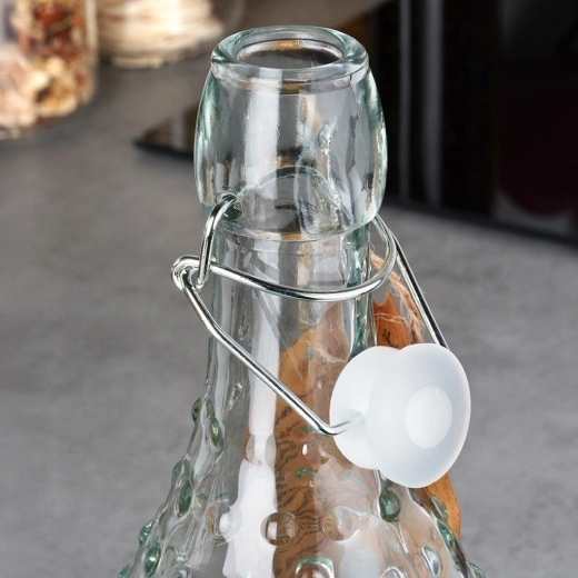 Dichter Bügelverschluss