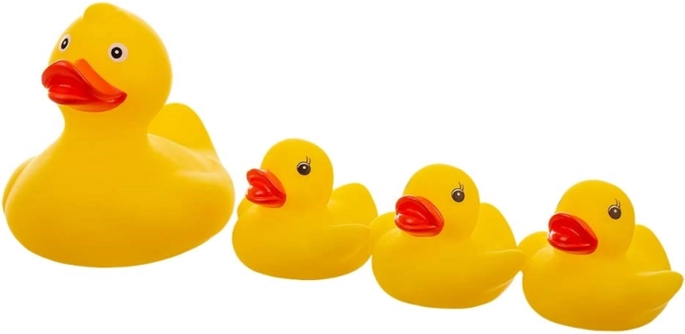 Sie schwimmen und spritzen für noch mehr Spaß