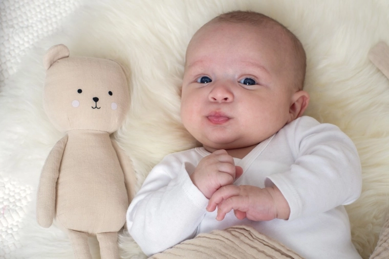 Weicher Freund zum Kuscheln und für ruhiges Einschlafen