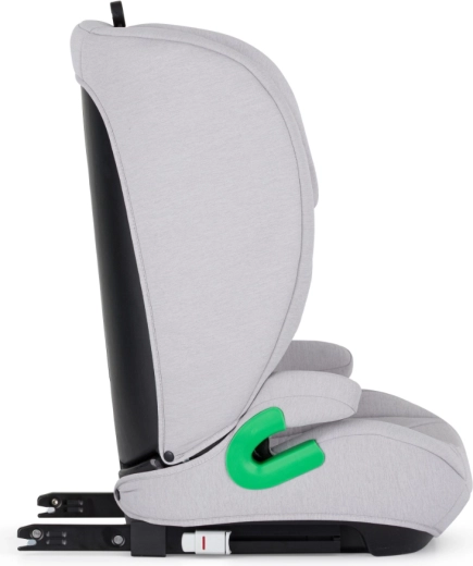 Stabile ISOFIX-Befestigung und Fahrzeuggurt
