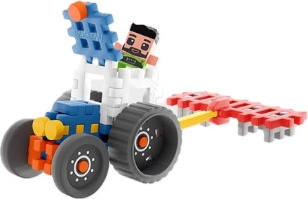 Traktor und Landmaschinen für das Spiel rund um die Feldarbeit