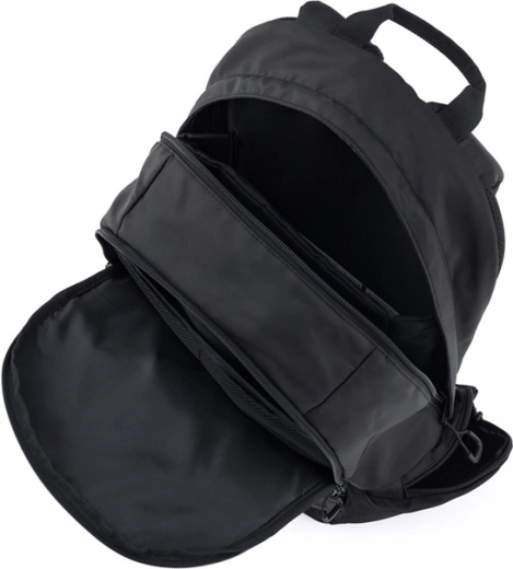 Dreigeteilte Organisation und Notebookfach