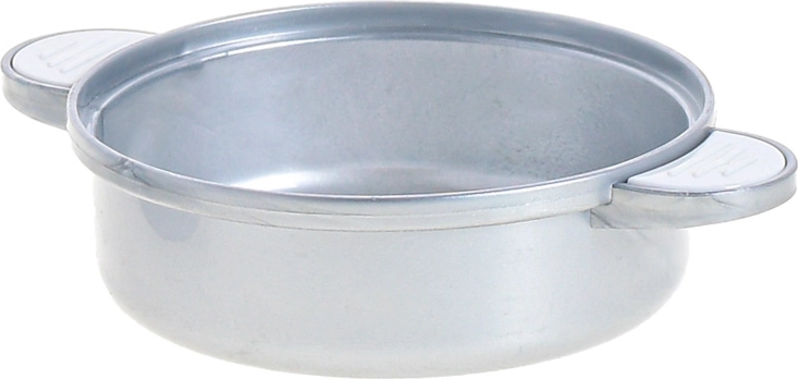 Küchengeschirr für realistisches Spiel