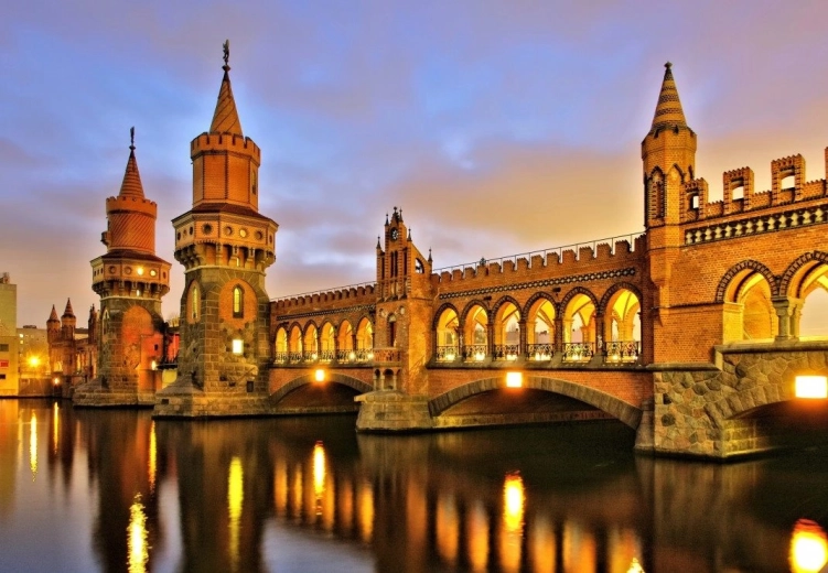 Puzzle Oberbaumbrücke, Berlin 1000 Teile