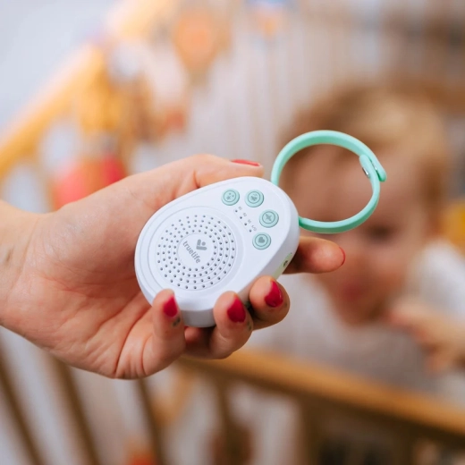 Bis zu 100 Stunden Laufzeit und USB‑C‑Laden