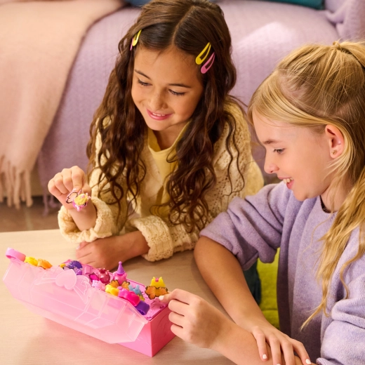 Tanzfläche und Flügelchen für die Party