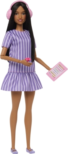 Modisches Outfit für fantasievolles Spielen
