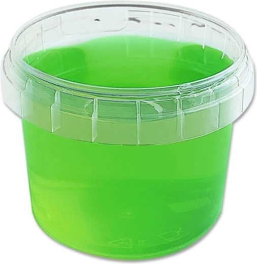 Praktischer, wiederverschließbarer Becher