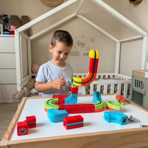 Magnetische Antigravitationsstrecke