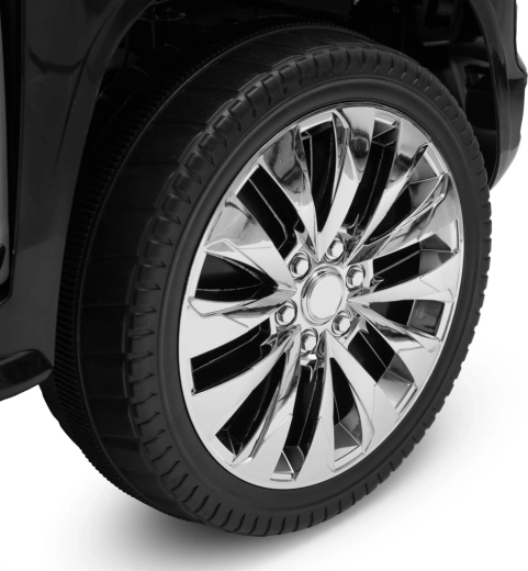 Stabile Räder und Police-SUV-Design