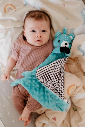 Sanfte Rassel für die Sinnesentwicklung