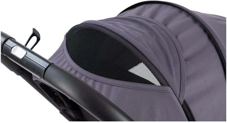 Haube mit Sichtfenster und Belüftung