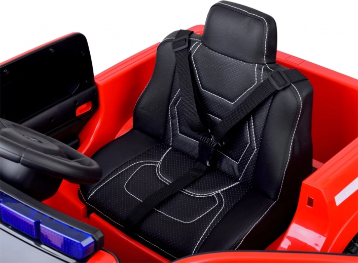 Sicherheit und Komfort mit EVA-Rädern und 3-Punkt-Gurt