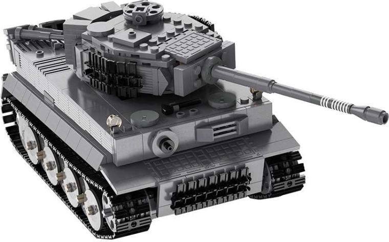 Realistischer Panzer mit drehbarem Turm