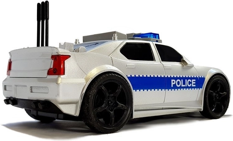 Öffnender hinterer Kofferraum