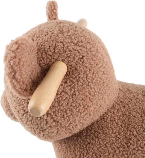 Weiche Bouclé-Oberfläche, die zum Kuscheln einlädt