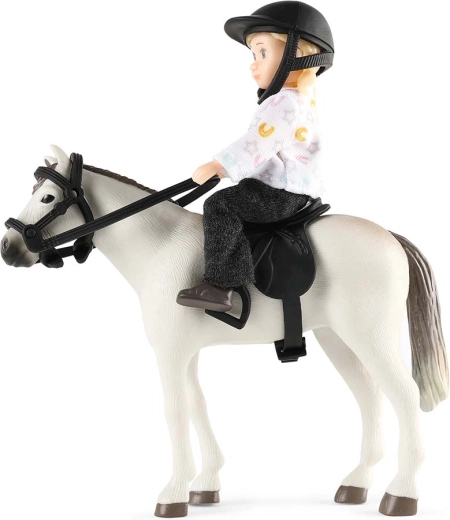 Reitset mit Pferd und Reiterin