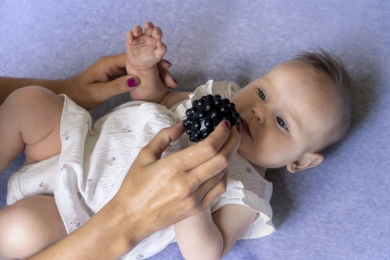 Stimulierende Texturen für kleine, neugierige Fingerchen