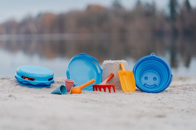7in1-Ausstattung für Spiele am Strand und im Sandkasten