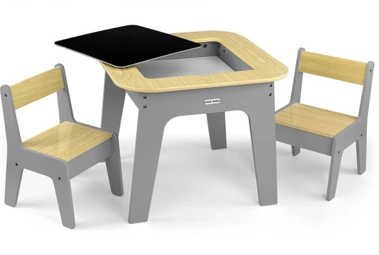 Beidseitige Tischplatte: Bausteinfläche und Kreidetafel