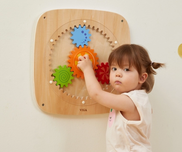 Spielbereich an der Wand