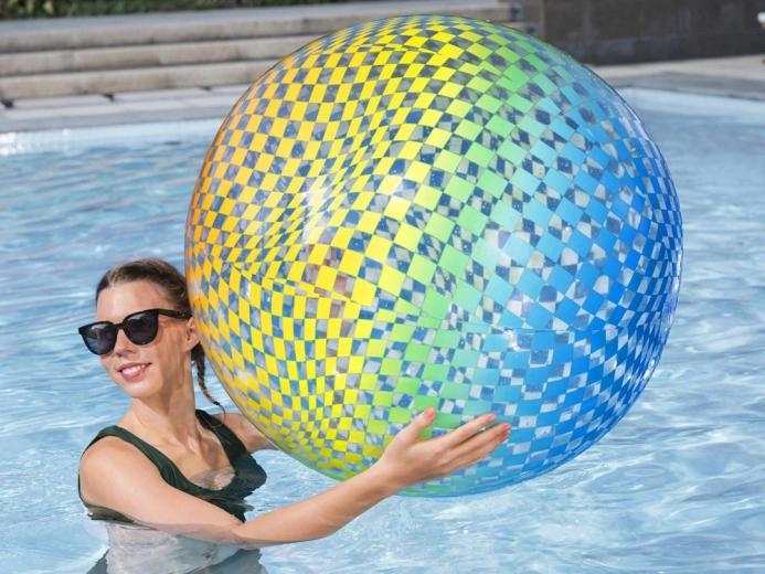 Großer Durchmesser 107 cm für maximalen Spaß