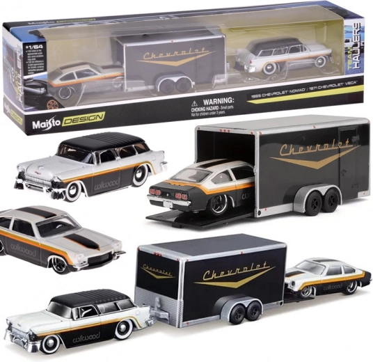 Maisto Metallautos Chevrolet Nomad 1955 und Chevrolet Vega 1971 mit Anhänger