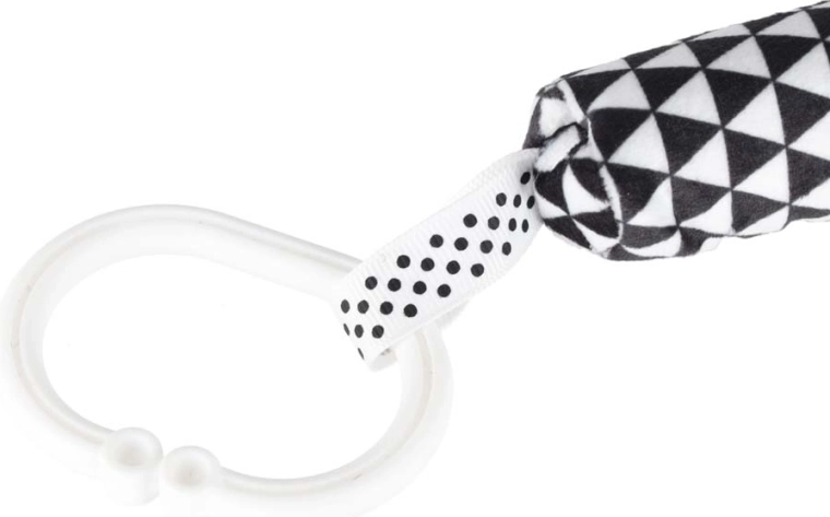 Sichere Befestigung am Kinderwagen und Bettchen